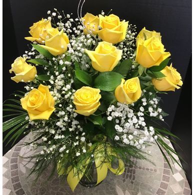 Classic Yellow Dozen roses